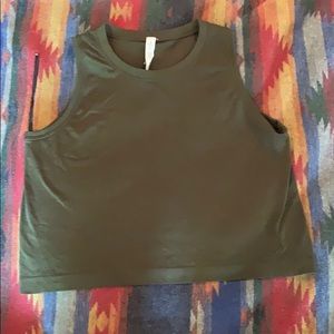 Lululemon mesh crop top 6 hunter green